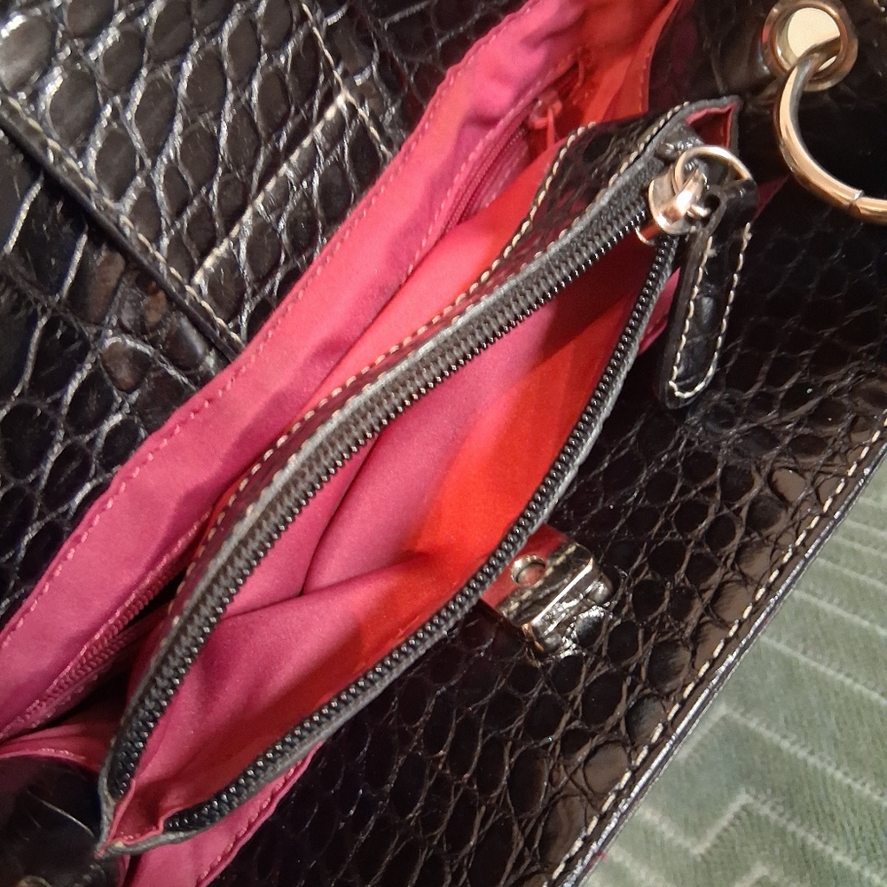 Tommy Hilfiger Black Croc Faux Leather Like Handbag - Picture 11 of 11